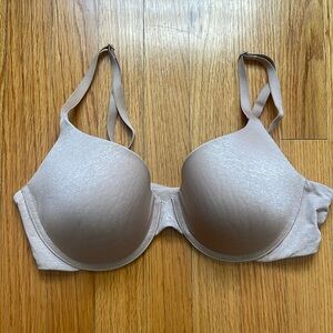 Victoria’s Secret bra
